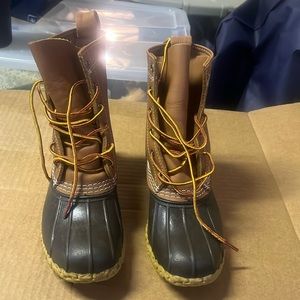 Hardly worn Bean Boots